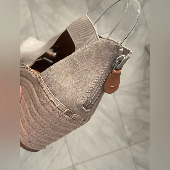 Kenneth Cole Gentle Souls Espadrille - Picture 3 of 13